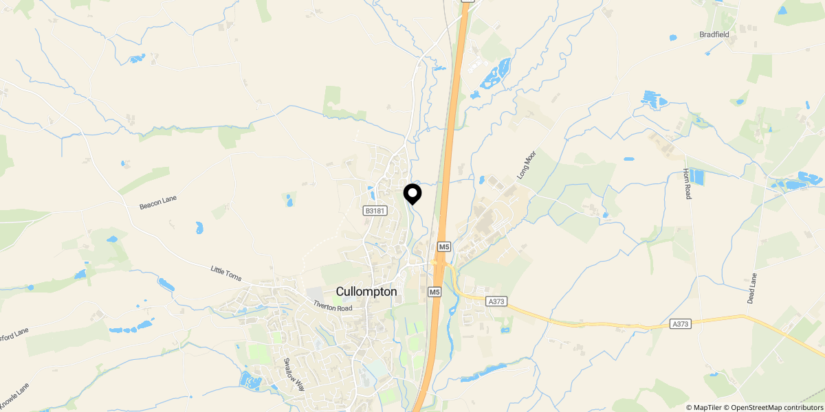 Approximate location of Head Weir Road, Cullompton, EX15 1NN